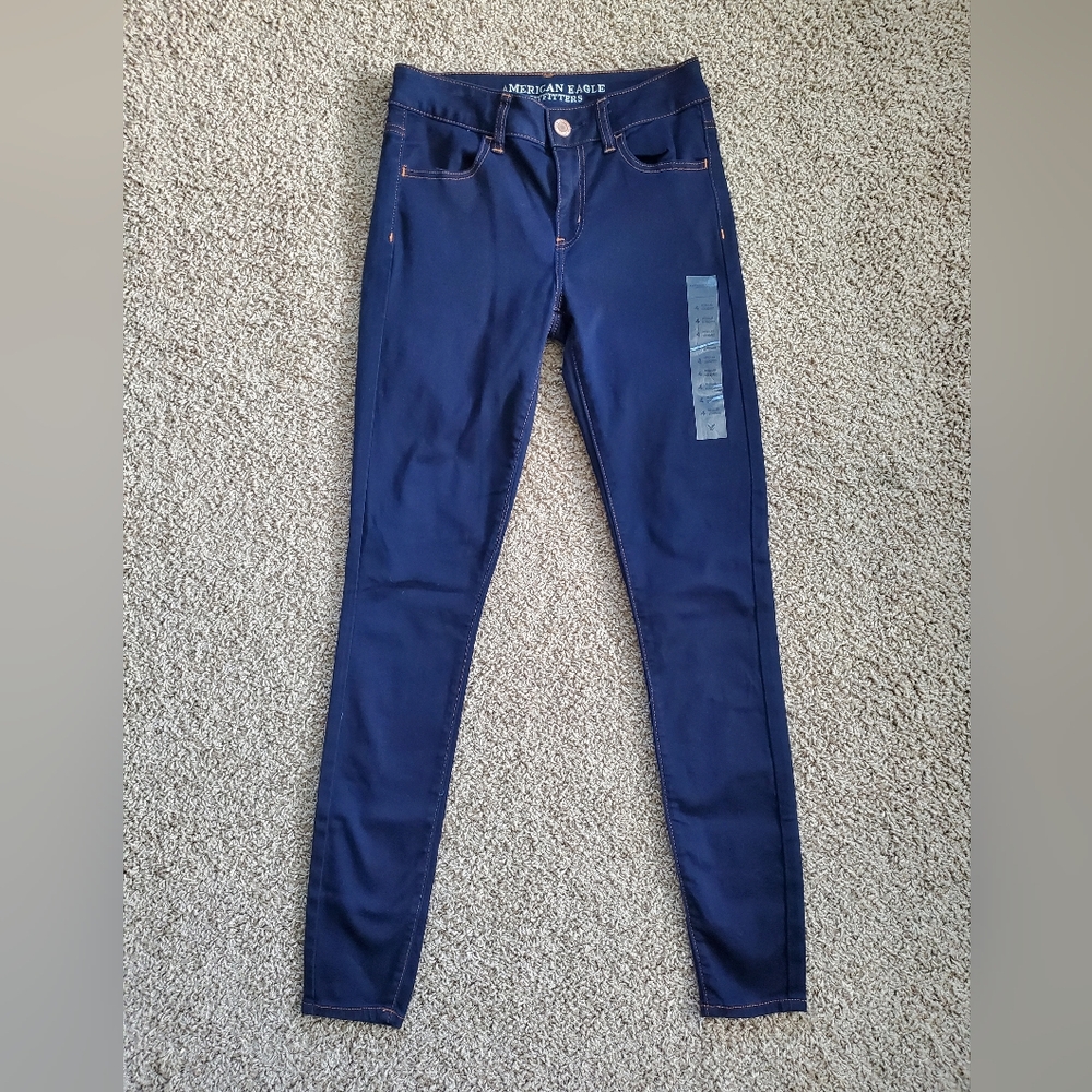 10. NEW - AMERICAN EAGLE HI-WAIST JEGGING SZ 4 REGULAR